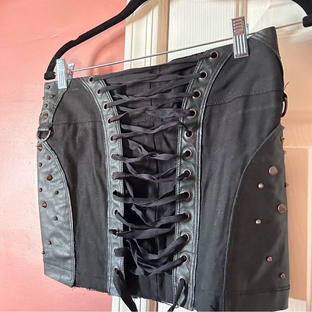Vintage lip service skirt with corset tie back and hardware size small